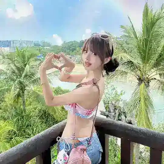 台湾素材 马来西亚素材 美国素材 日本素材 Profile